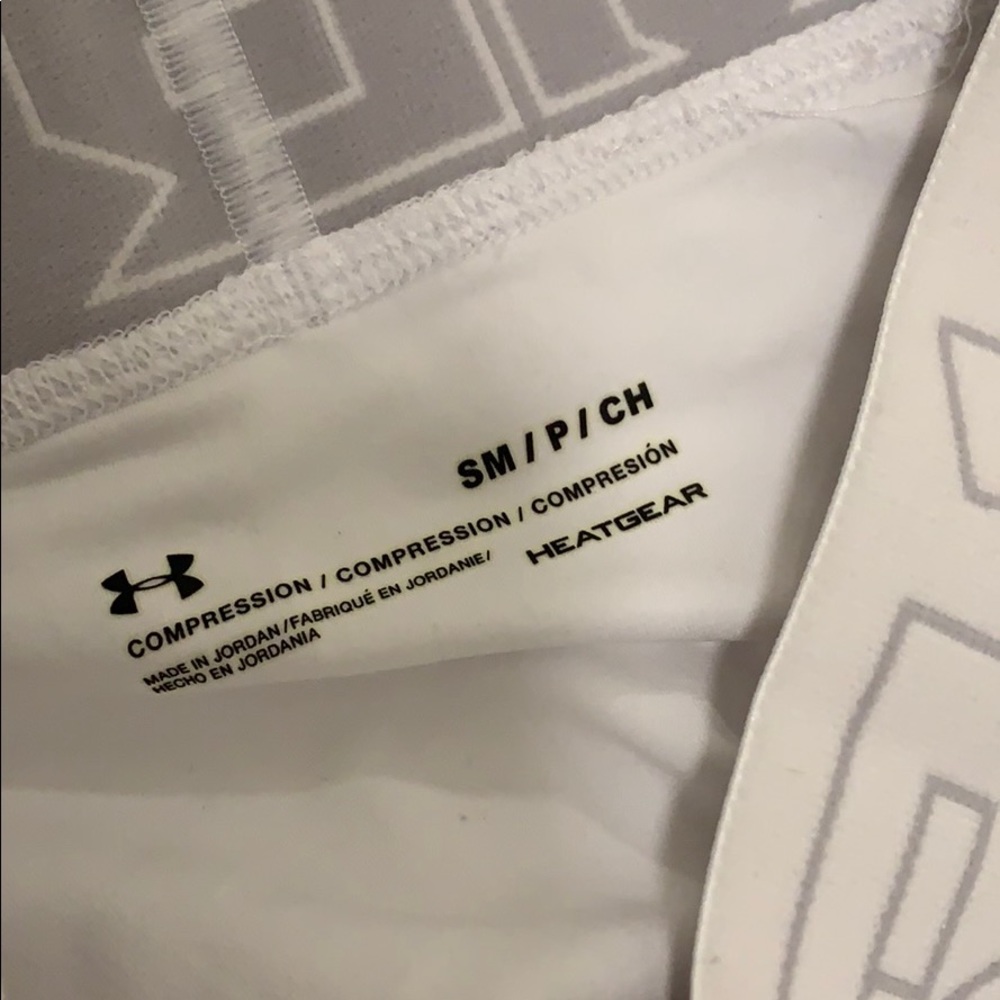 Under armour compression - Picture 4 of 4